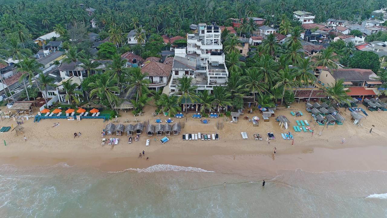 Royal Beach Hotel & Restaurant Hikkaduwa Exterior photo